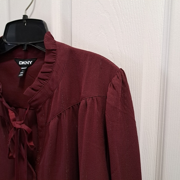 DKNY Women's Lurex Blouse Burgandy Long Sleeve Ruffle Top Medium NWOT - Picture 11 of 14